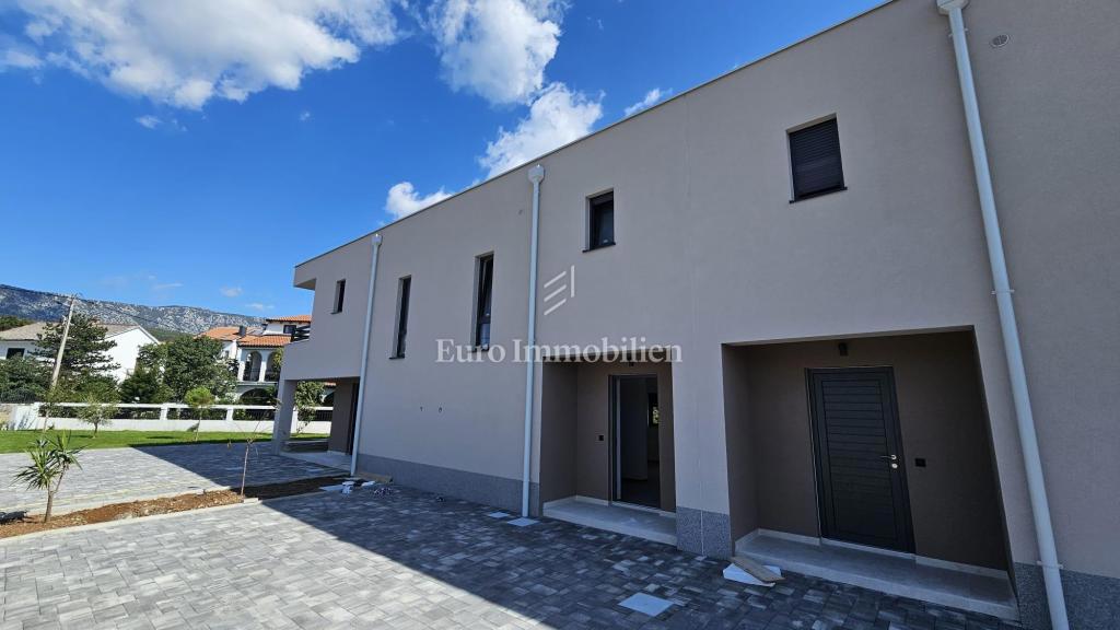 Jadranovo novogradnja hiša v nizu