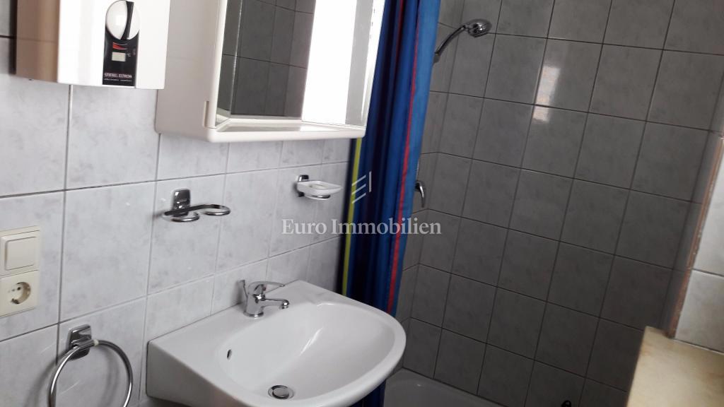 Vir, apartmajska hiša prva vrsta do morja