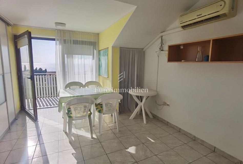 Novalja - apartma s pogledom na morje v bližini plaže