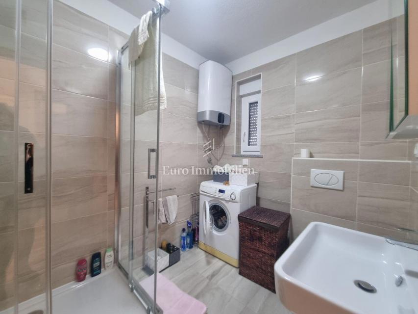 Crikvenica - apartma v novi stavbi, blizu morja