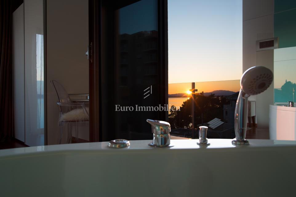 Luksuzni penthouse s fenomenalnim razgledom!