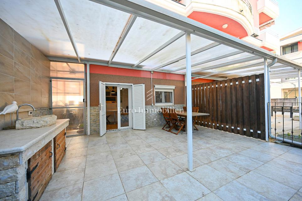 Novigrad - stanovanje blizu morja in centra mesta