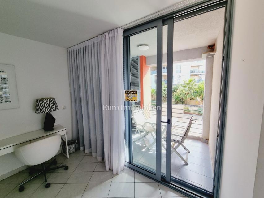 Novigrad, Istra - stanovanje 50m od morja