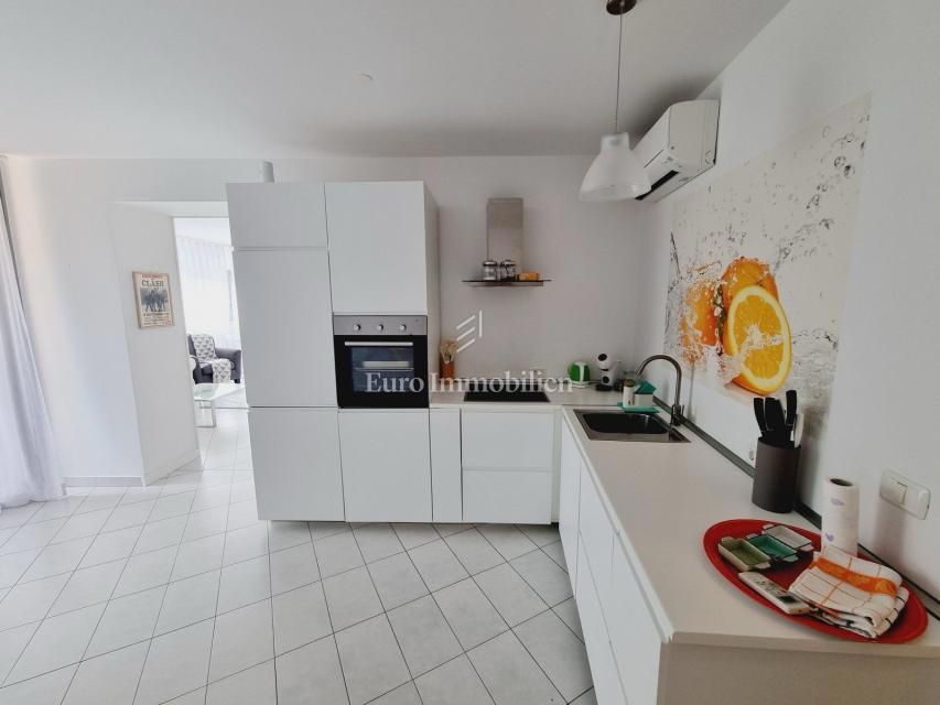 Novigrad, Istra - stanovanje 50m od morja