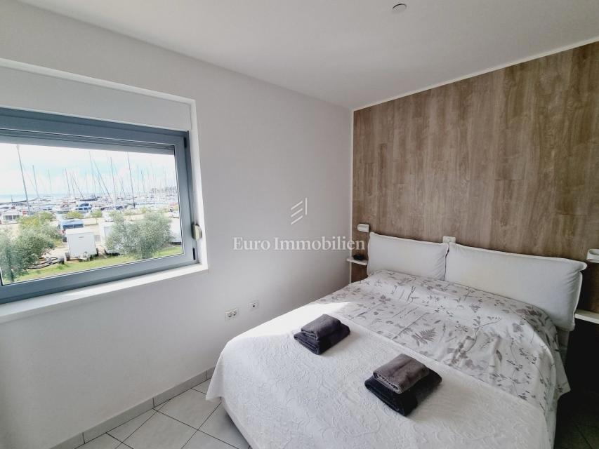 Novigrad, Istra - stanovanje 50m od morja