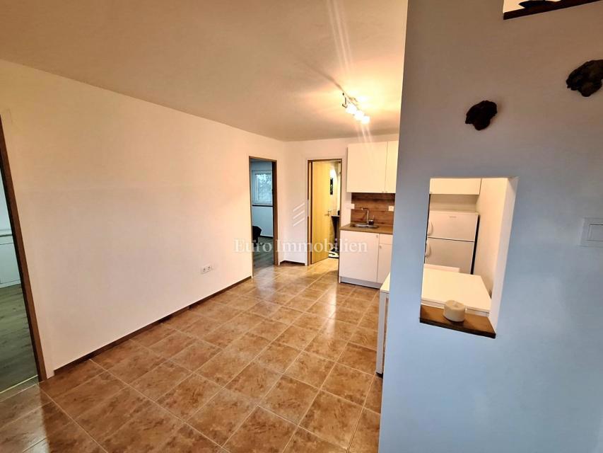 Otok Krk - Samostojna hiša s čudovitim vrtom