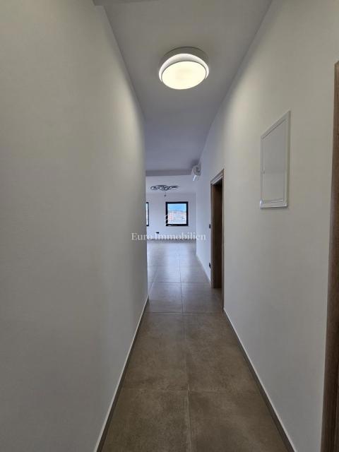 Jezera - penthouse s pogledom na morje