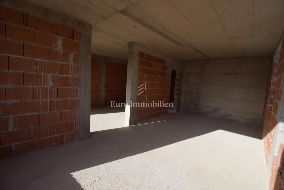 Brodarica - novogradnja, apartma v bližini plaže