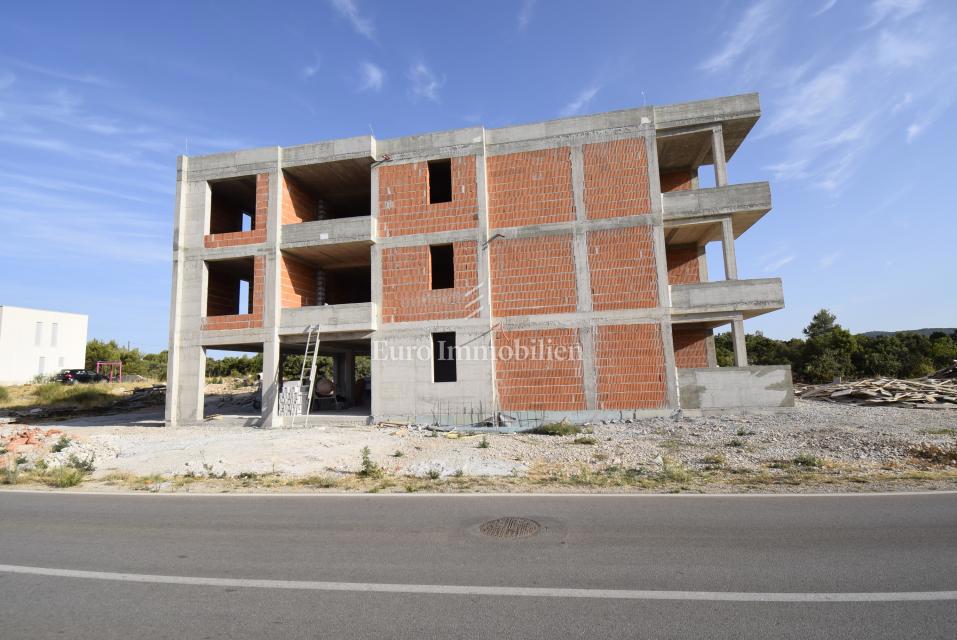 Brodarica - novogradnja, apartma v bližini plaže