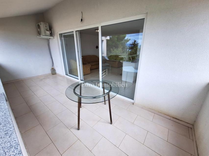Soline – apartma blizu plaže z odprtim pogledom na morj