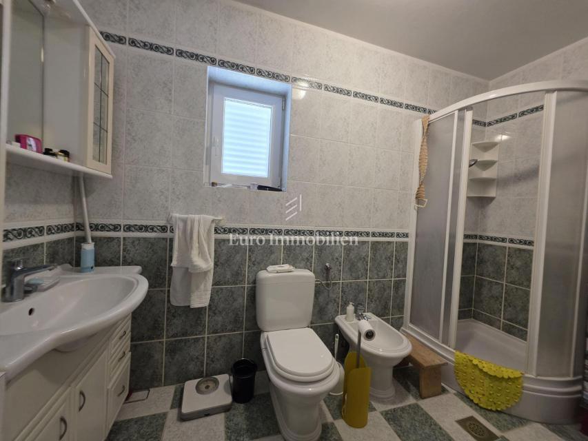 Crikvenica, Stanovanje 50 m od morja s prekrasnim razgledom