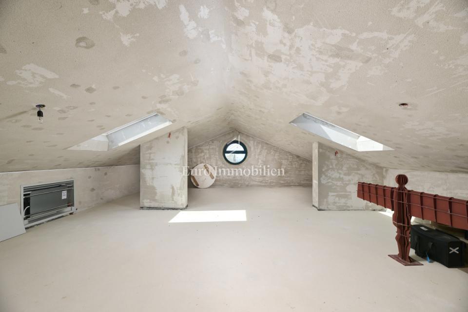 Umag, Samostojna hiša z bazenom