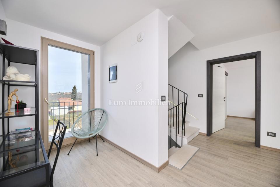 Umag, Samostojna hiša z bazenom