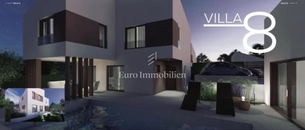 Istra, okolica Vodnjana, zazidljivo zemljišče z gradbenim dovoljenjem