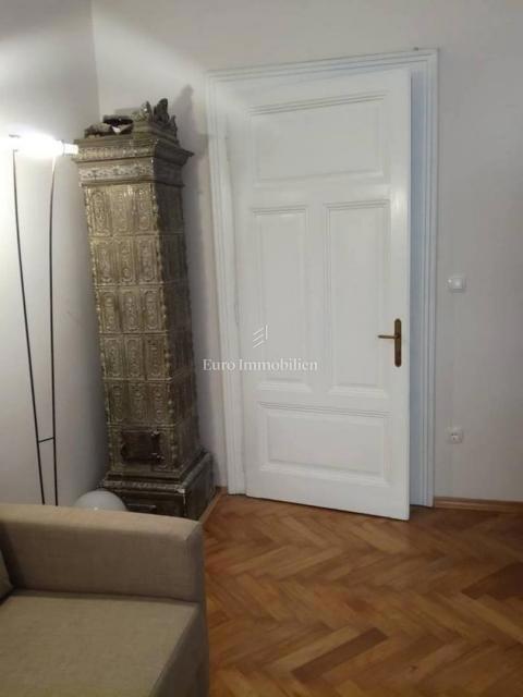 Lovran – stanovanje v zgodovinski vili, 50 m od morja