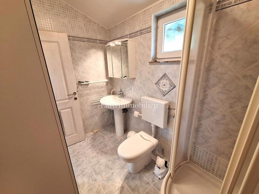 Hiša 200 metrov od morja, Malinska!