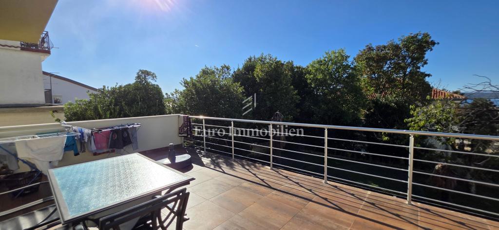 Crikvenica – moderno stanovanje na zaželeni lokaciji ob morju