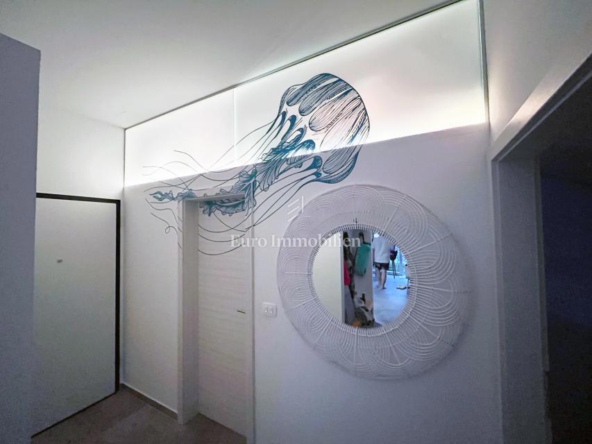 Stanovanje/Apartmani Malinska, Malinska-Dubašnica, 60,22m2