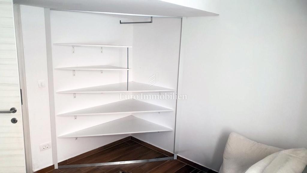 Stanovanje/Apartmani Malinska, Malinska-Dubašnica, 60,22m2