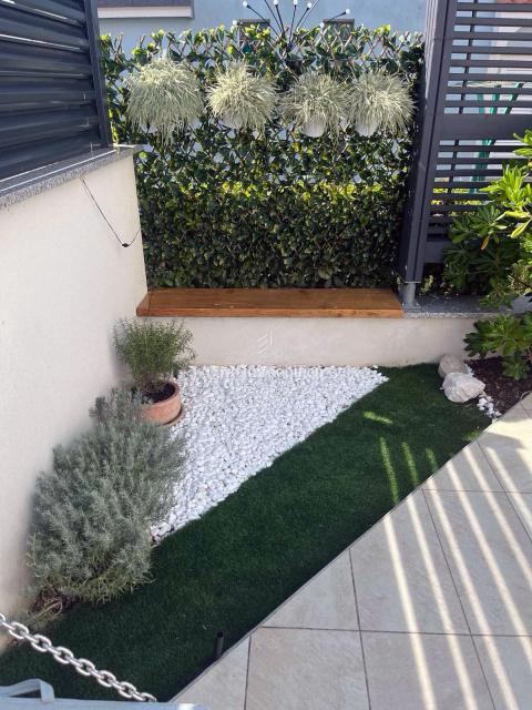 Stanovanje/Apartmani Malinska, Malinska-Dubašnica, 60,22m2