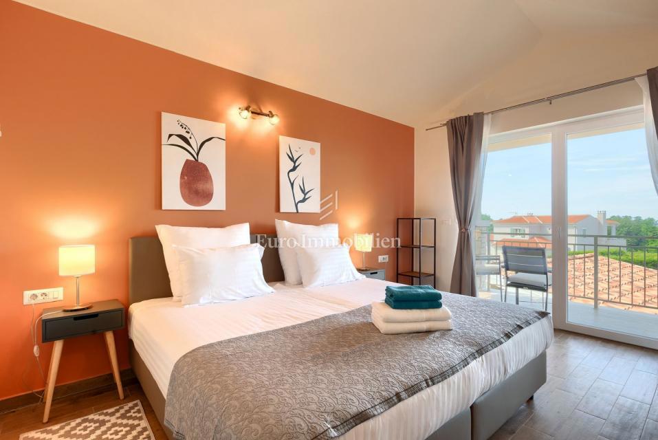 Mediteranska hiša z pogledom na morje