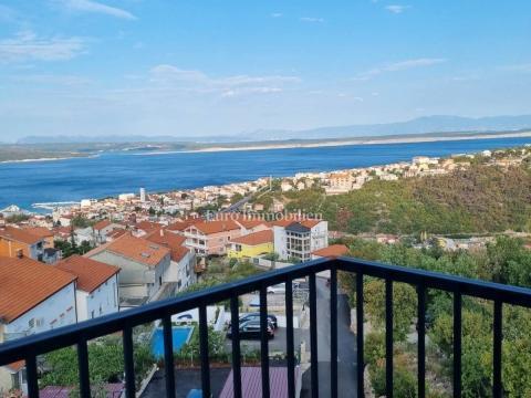 Crikvenica - nepremičnina s 4 apartmaji