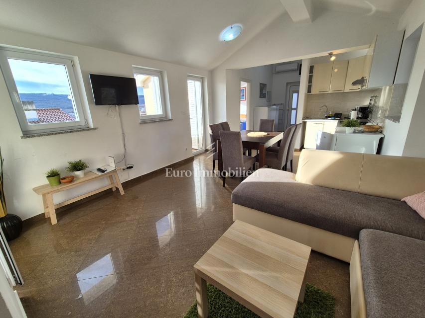 Apartma z odprtim pogledom na morje