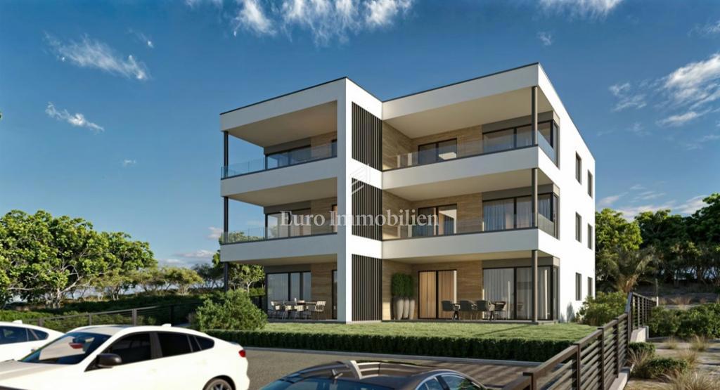 Apartma z vrtom, 200 m od morja - otok Pag