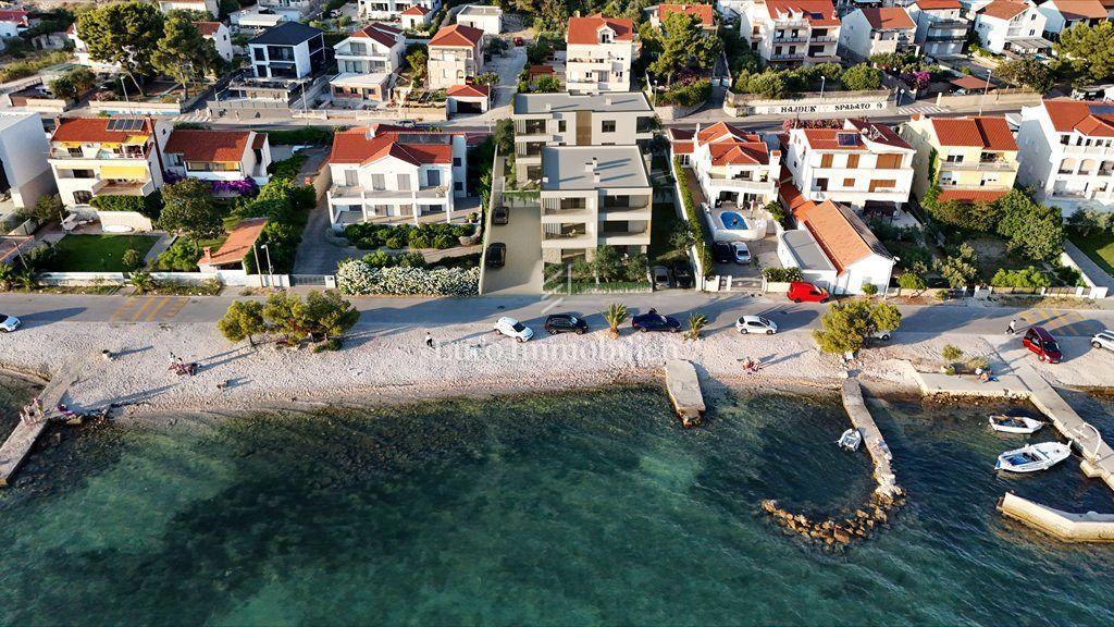 Brodarica - apartma s pogledom na morje, druga vrsta do morja