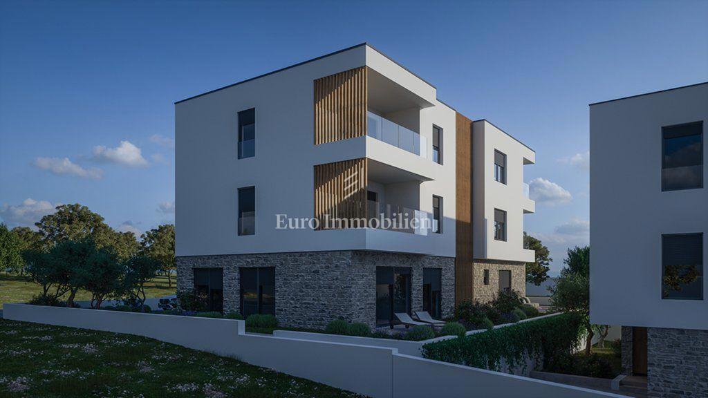 Brodarica - apartma s pogledom na morje, druga vrsta do morja