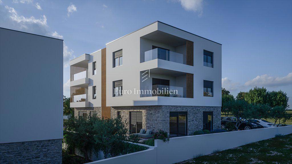 Brodarica - apartma s pogledom na morje, druga vrsta do morja