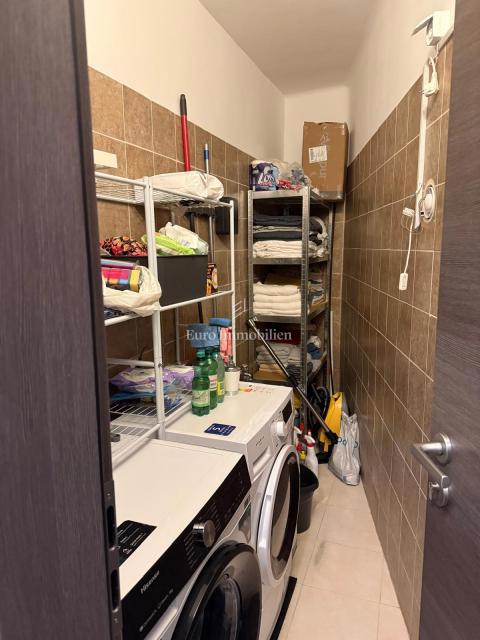 Reka - 3 manjša stanovanja na odlični lokaciji