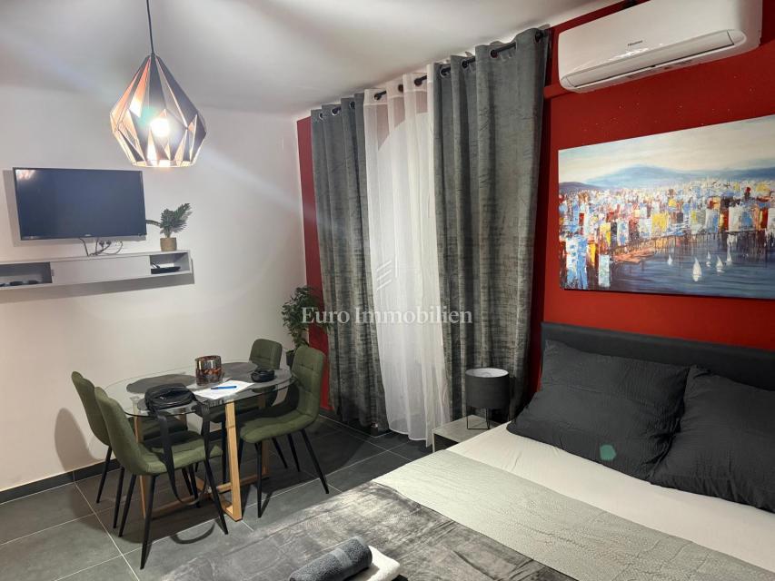 Reka - 3 manjša stanovanja na odlični lokaciji