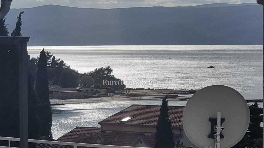 Selce, stanovanje s prekrasnim pogledom na morje