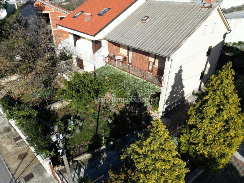 Crikvenica, dvojček na odlični lokaciji
