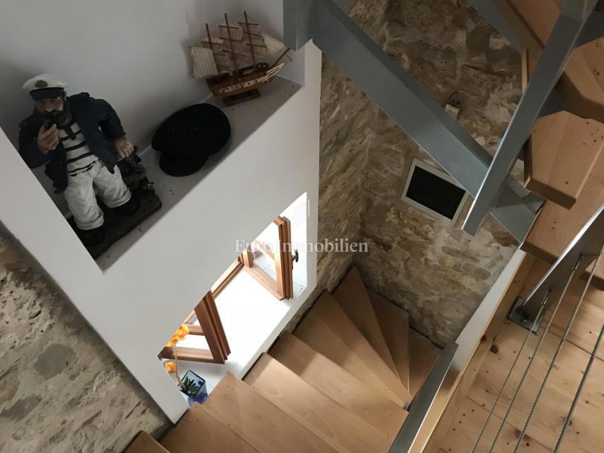 Obnovljena hiša na otoku Susak