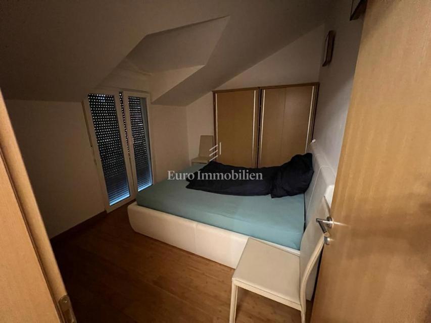 Apartman s fantastičnim pogledom na morje
