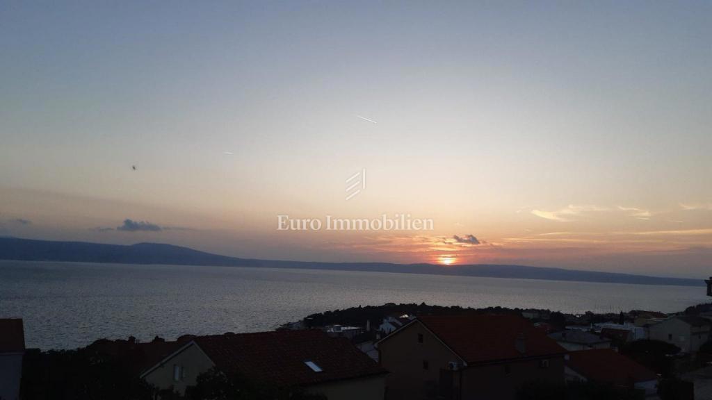 NOVI VINODOLSKI, apartma z lepim razgledom