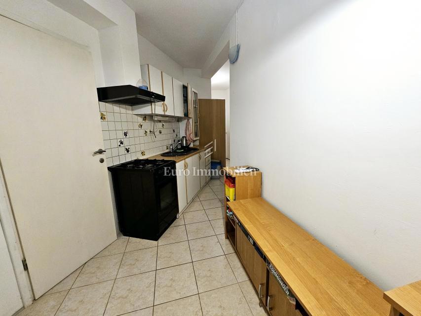 Apartma v pritličju - mesto Krk