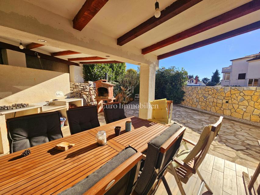 Apartma v pritličju - mesto Krk
