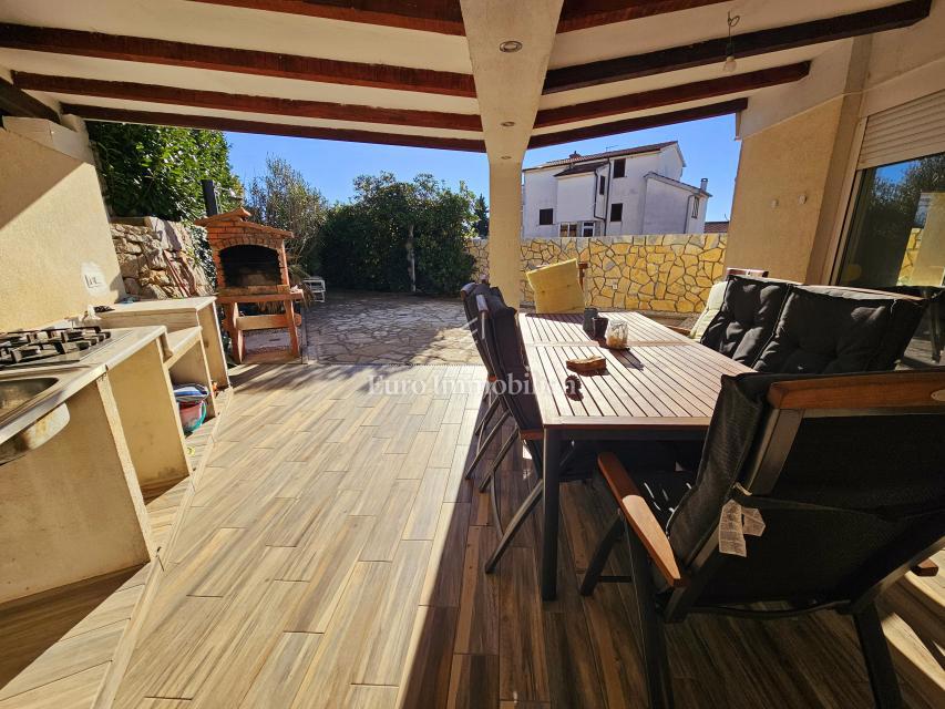 Apartma v pritličju - mesto Krk