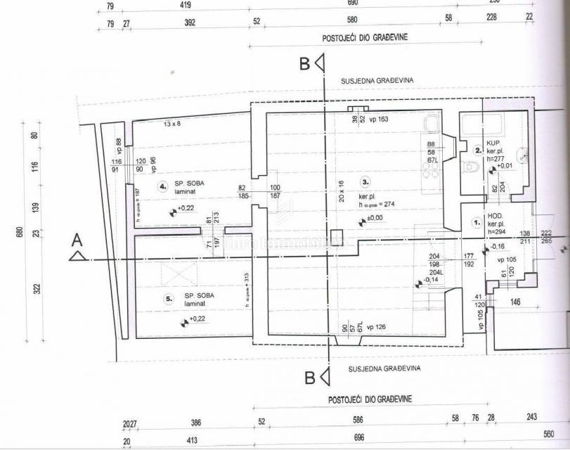 POREČ! Očarljiva kamnita hiša z dvema apartmajema