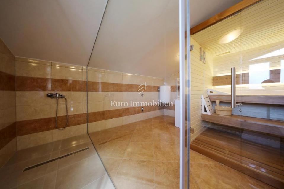 Zadar – Villa mit Pool – nah am Meer