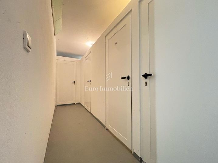 Novalja - apartma z veliko teraso
