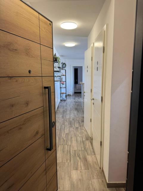 Tisno - apartma, prva vrsta do morja