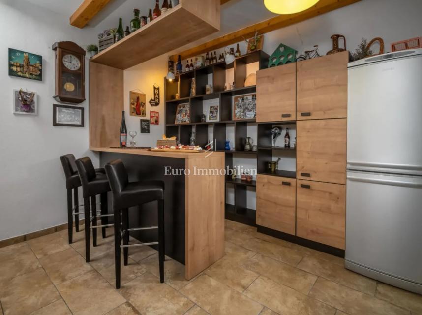 Otok Krk - čudovita avtentična hiša na prekrasni lokaciji