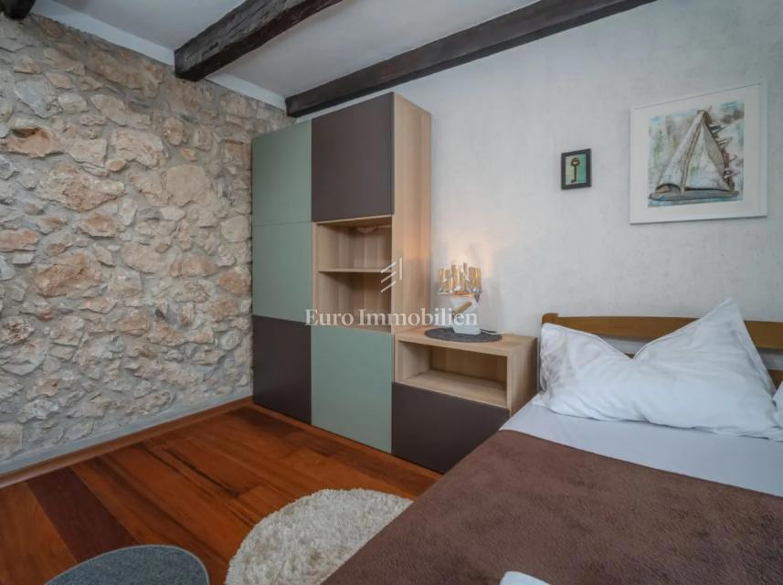 Otok Krk - čudovita avtentična hiša na prekrasni lokaciji