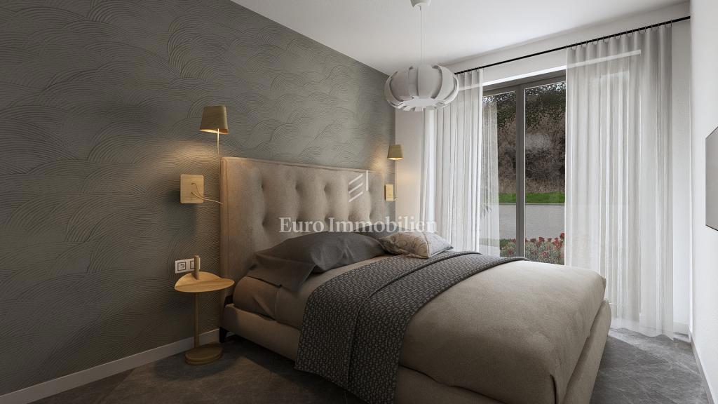 Apartma v novogradnji s pogledom na morje