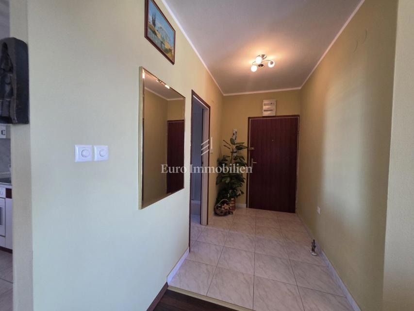 Novi Vinodolski, Bribirska obala, apartma 150m od morja