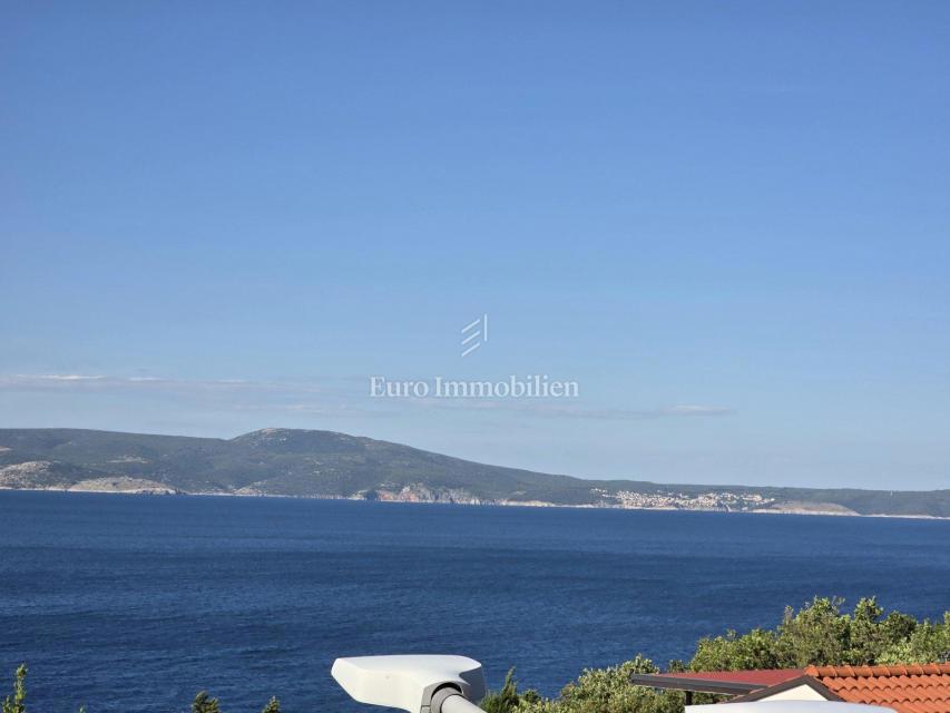 Novi Vinodolski, Bribirska obala, apartma 150m od morja